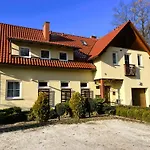 Apartamentykudowa - Pod Debami Z Ogrodem I Parkingiem,