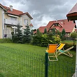Apartamentykudowa - Pod Debami Z Ogrodem I Parkingiem, *