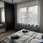 Apartamentykudowa - Pod Debami Z Ogrodem I Parkingiem, * Kudowa-Zdrój