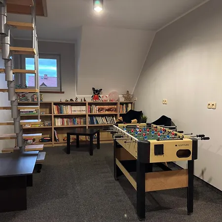 Apartamentykudowa - Pod Debami Z Ogrodem I Parkingiem, * Kudowa-Zdrój