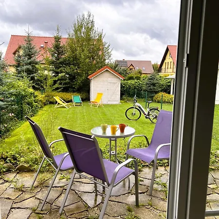Apartamentykudowa - Pod Debami Z Ogrodem I Parkingiem, *