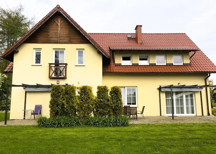 Διαμέρισμα Apartamentykudowa - Pod Debami Z Ogrodem I Parkingiem,