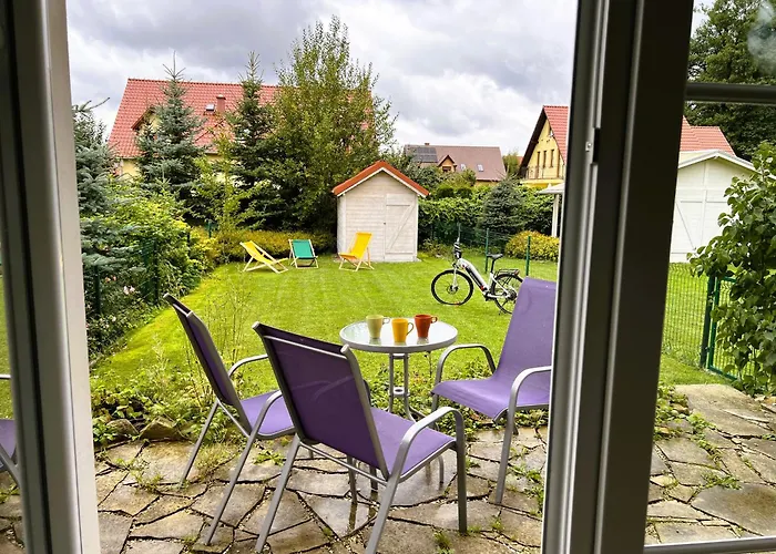 Apartamentykudowa - Pod Debami Z Ogrodem I Parkingiem, *