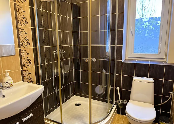 Apartamentykudowa - Pod Debami Z Ogrodem I Parkingiem, * Bad Kudowa