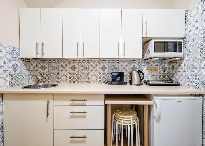 Apartamentykudowa - Pod Debami Z Ogrodem I Parkingiem, Apartment Bad Kudowa